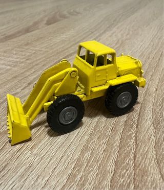 Guisval Mini Cargadora Amarilla Antigua