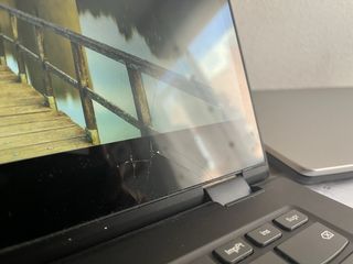Portatile Lenovo Yoga 520 Intel Core i5 per parti