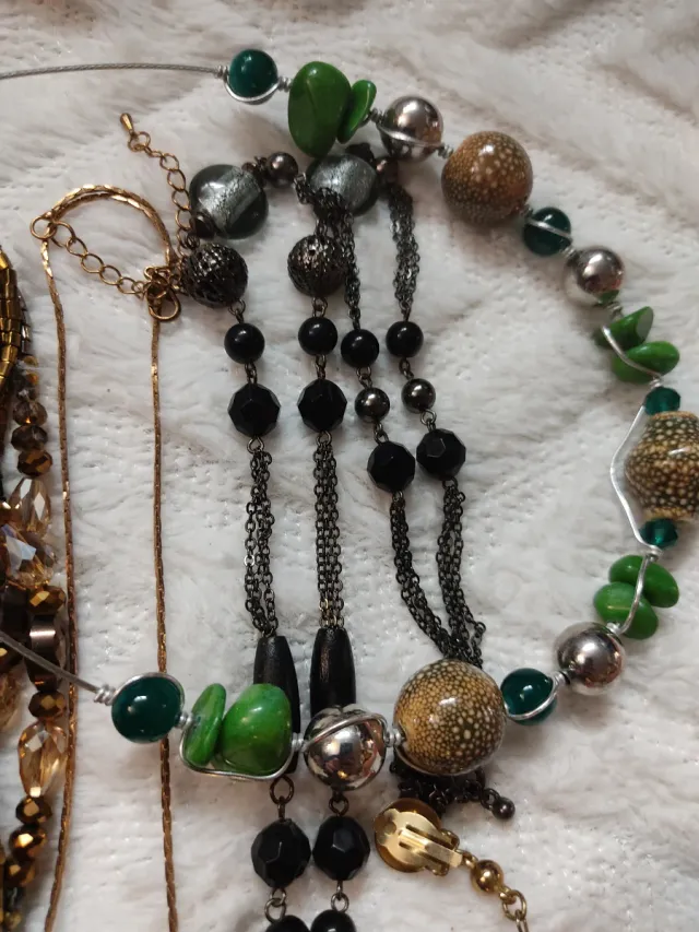 Lote de bijuterias antigas