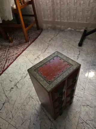 Organizador de madera con 8 cajones