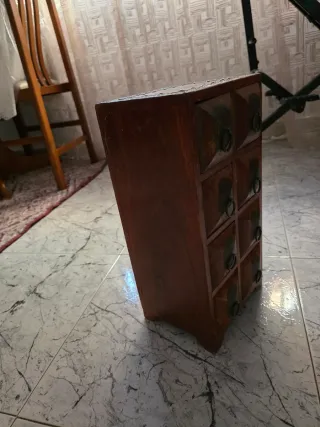 Organizador de madera con 8 cajones