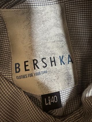 Camisa Bershka cuadros gris y blanco