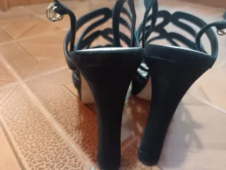 Zapatos de tacón Mango negros