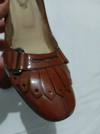 Scarpe marroni con fibbia