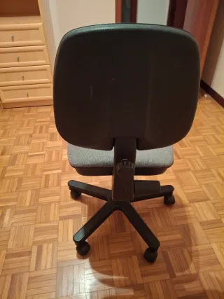 Silla estudio giratoria con ruedas