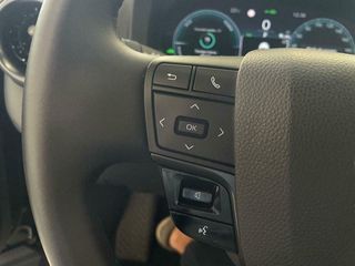 Toyota C-HR ADVANCE 2WD