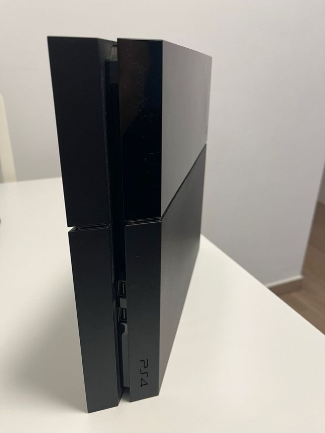 Console PS4 - Demo P.T. installato e funzionante