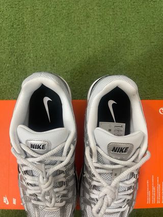 Nike P-6000 Argento/Bianco Tg 39