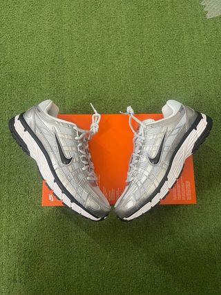 Nike P-6000 Argento/Bianco Tg 39