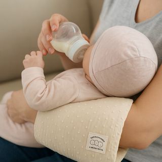 Cojín de lactancia