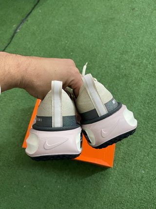 Nike ZoomX Invincible Run 3 Premium Taglia 42