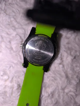 Reloj Calgary Negro y Verde
