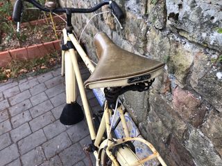 Bicicleta antigua restaurada