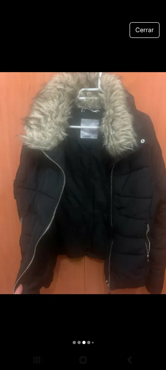 Chaqueta negra Bershka Talla 40