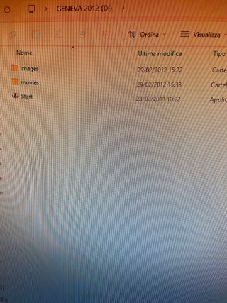 Lexus Geneva 2012 USB