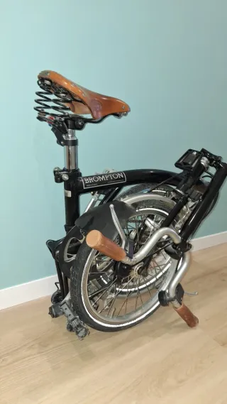 Bicicleta Brompton plegable