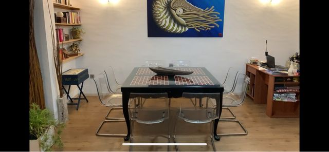 Mesa de mosaico y 8 sillas salón