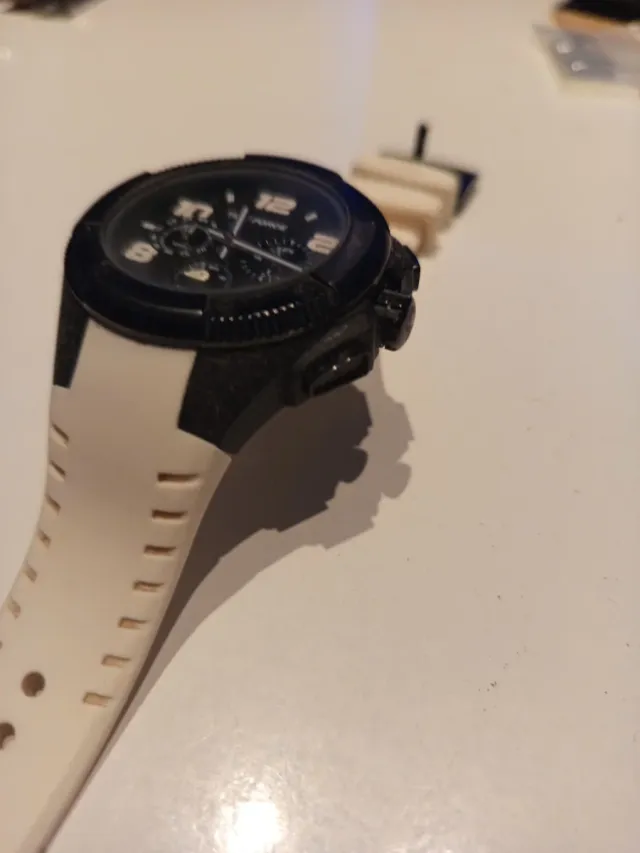 Orologio Time Force Nero e Bianco