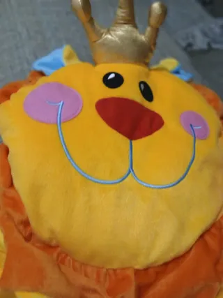 Manta de juego para bebé león con corona