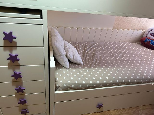 Habitación infantil litera y armario