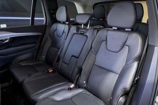 Volvo XC90   2.0 B5 D AWD Momentum Pro Auto