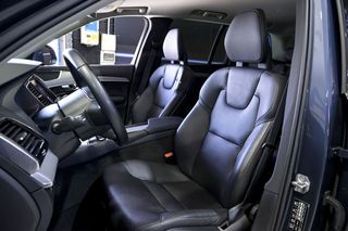 Volvo XC90   2.0 B5 D AWD Momentum Pro Auto