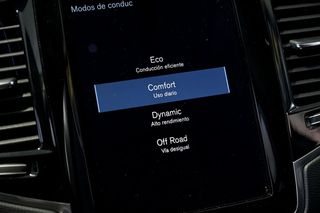 Volvo XC90   2.0 B5 D AWD Momentum Pro Auto