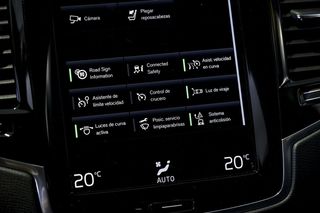 Volvo XC90   2.0 B5 D AWD Momentum Pro Auto