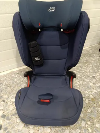Silla coche Britax Römer Kidfix III S azul