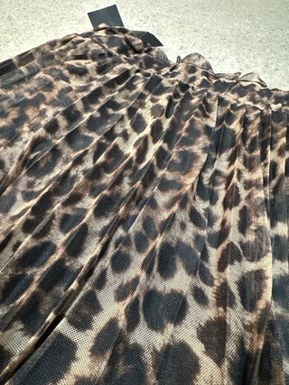 Falda larga con estampado animal