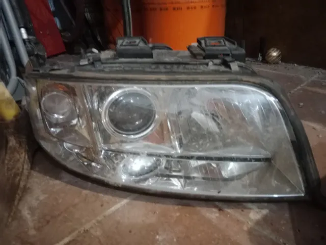 Faros de coche