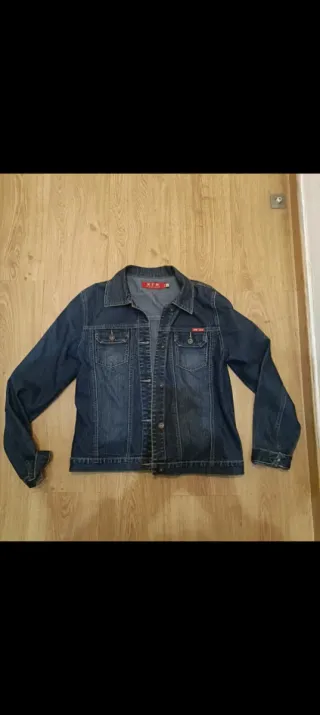 Chaqueta tejana azul