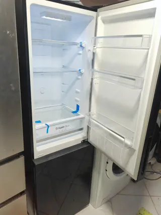 Frigorífico cristal negro nuevo