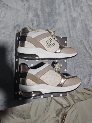 Botines Liu Jo Karlie 05 Lace up Beige/Oro