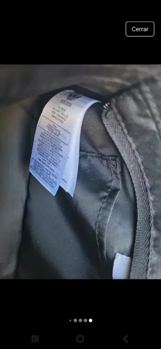 Lote Adidas: Bolso y Chanclas Negras