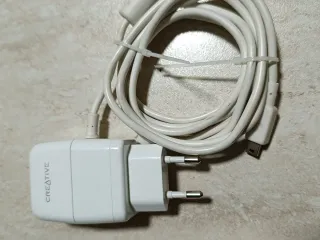 Alimentatore USB Creative Bianco