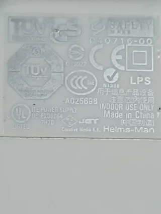 Alimentatore USB Creative Bianco