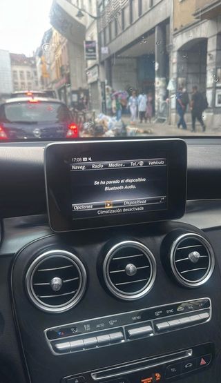 Pantalla Mercedes GLC 2017