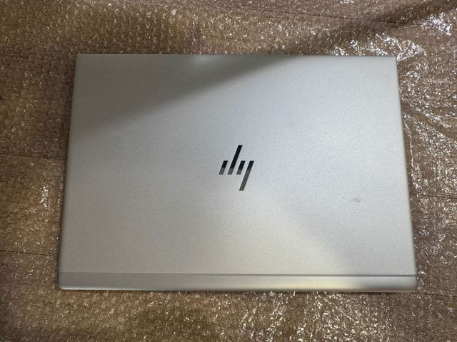 Portátil HP i5 8th Gen 16GB RAM 256GB SSD Win11