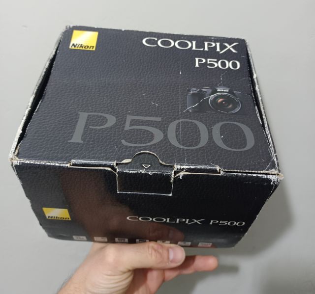 Caja vacia camara fotos nikon coolpix P500