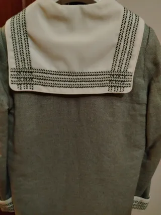 Traje de comunión niño gris y beige