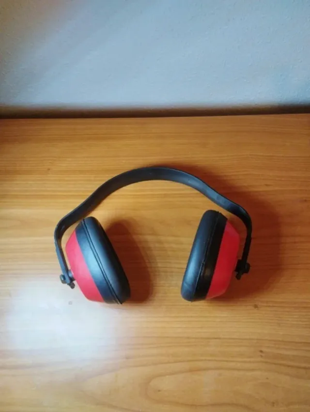 Casco protezione uditiva