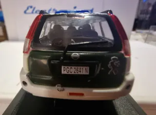 Nissan X-Trail Guardia Civil 1/43