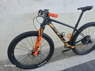 Bicicleta Scott RC Talla M algo negociable