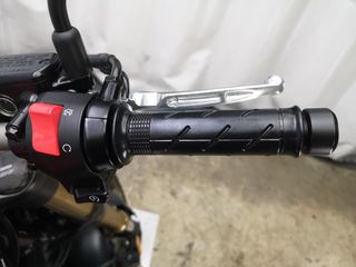 HONDA CB 650 R 2022 607 kms.