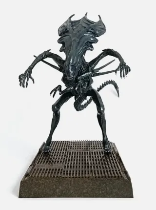 Miniatura Alien Vol. 1/2 Konami