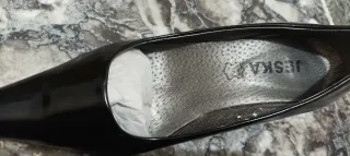 Zapatos negros charol Jeska T37 + bolso de mano