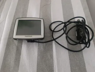 GPS TomTom con cargador