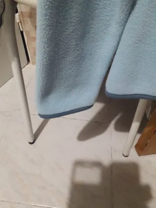 Polar azul claro con cremallera