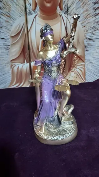 DIOSA DE LA JUSTICIA